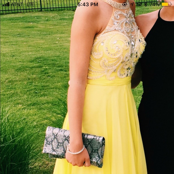 Dresses & Skirts - Yellow prom dress
